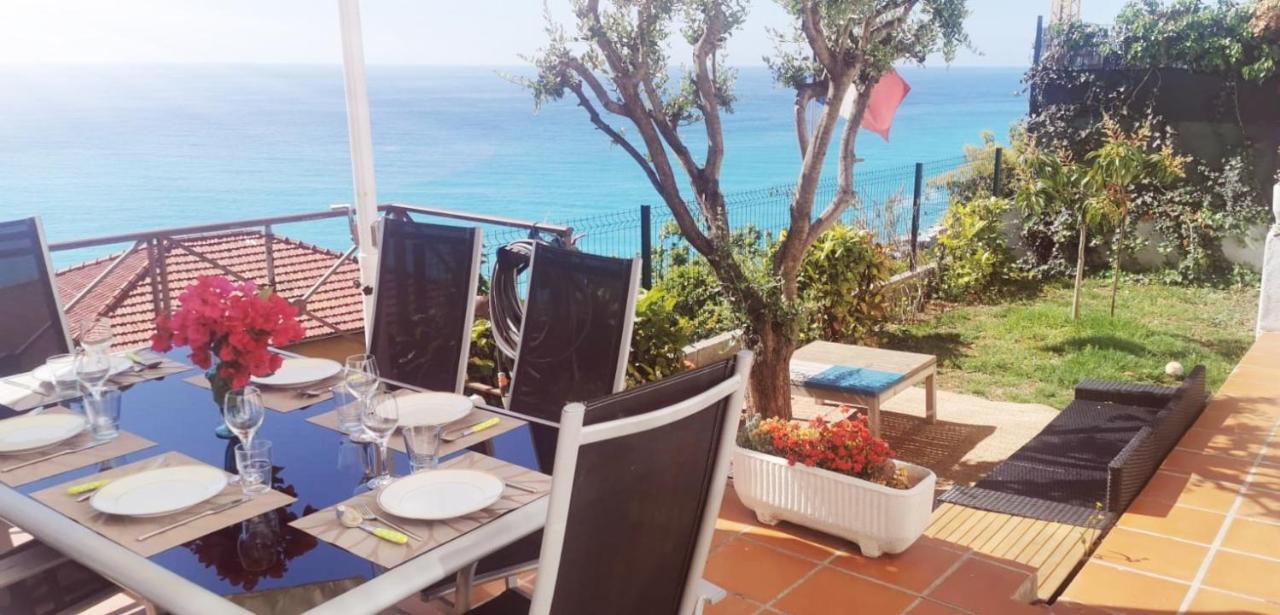 Vue magnifique avec piscine privée et sauna à 10min de Monaco Roquebrune-Cap-Martin Exterior foto